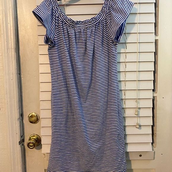 Vineyard Vines striped ruffled off shoulder dress - Picture 7 of 7